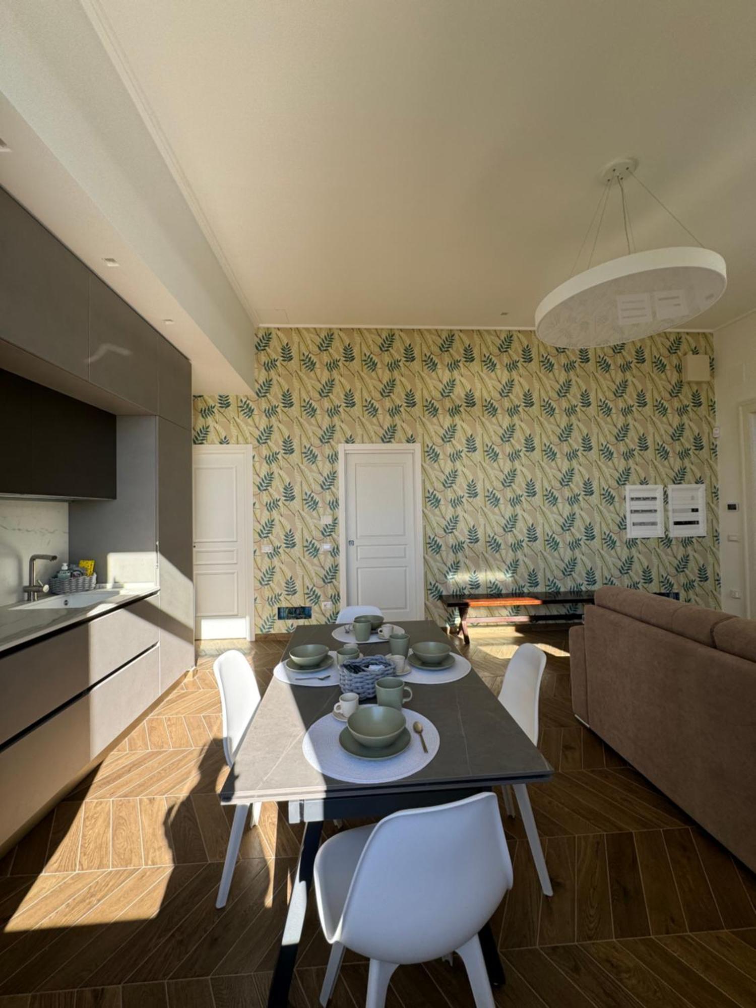 Alocasia Luxury Stay Салерно Екстериор снимка